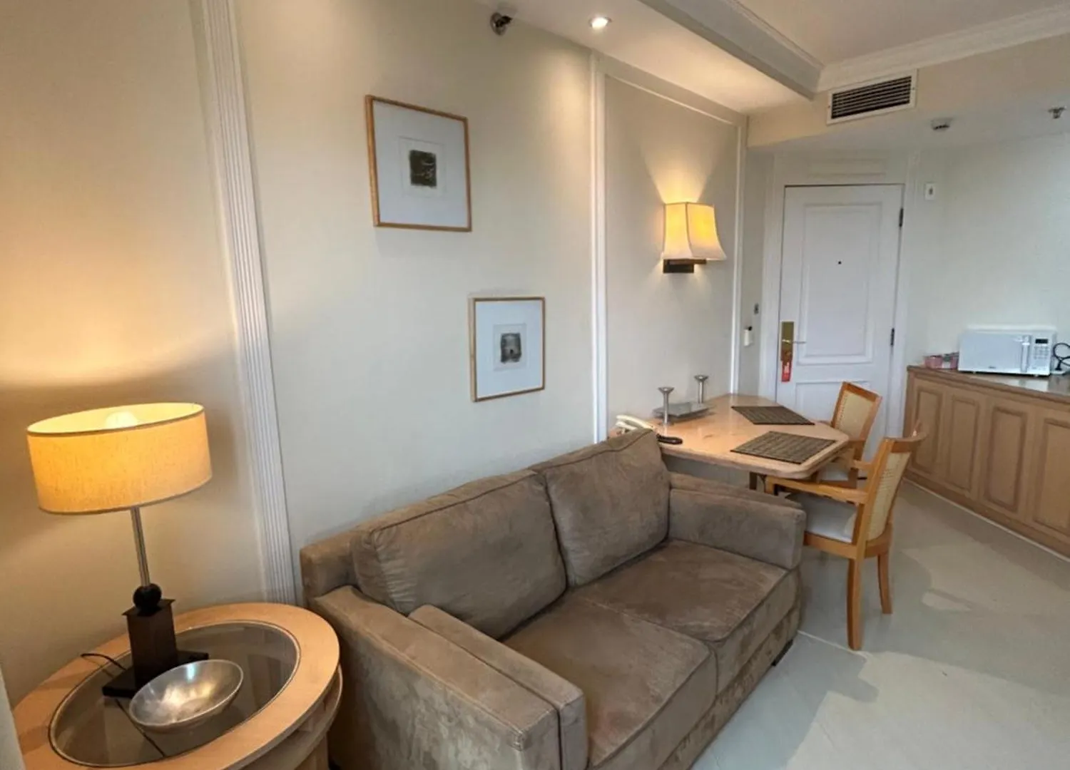 Flat Pamplona Jardins Univer Com Garagem 2410 São Paulo Brasil