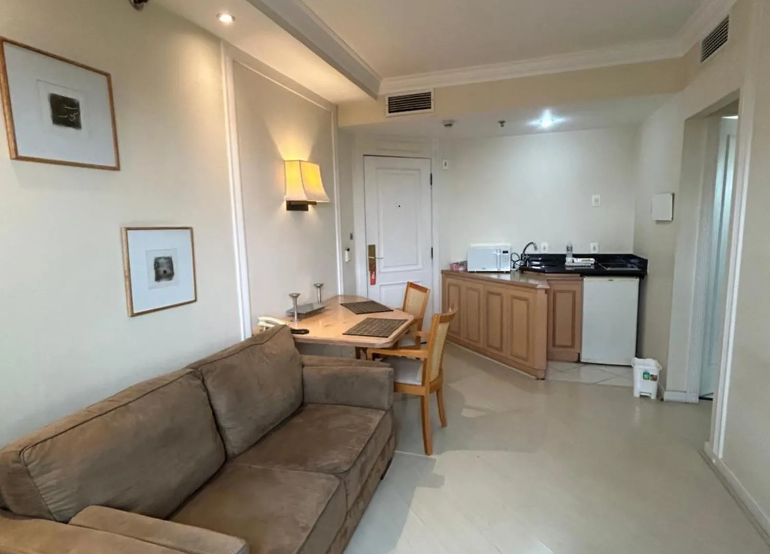 Apartamento Flat Pamplona Jardins Univer Com Garagem 2410 São Paulo Brasil